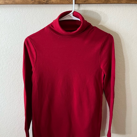 3 Pack Woman Red, Black, and White Turtleneck Shirts - Picture 3 of 5